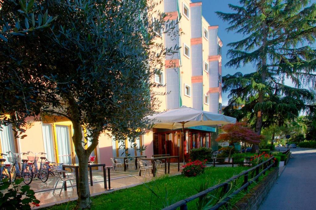 Plaza